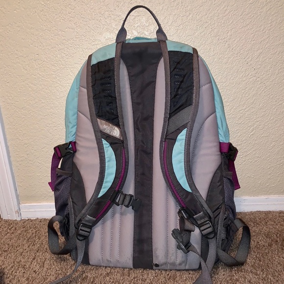 North face backpack - Picture 2 of 3